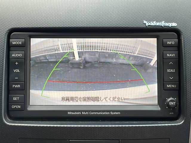 三菱 アウトランダー G Limited Edition 愛知県 2006(平18)年 9.3万km シルキーホワイト /禁煙車//MMCS 三菱メーカーナビ//CD/DVD/AM/FM/Music Server//サブウーファー(Rockford Fosgate)//ETC //バックカメラ//2WD/4WD切替可//レザーシート//本革巻きステアリング//ステアリングスイッチ//ステアリングチルト機構//スペアスマートキー//スペアタイヤ//パワーシート//パドルシフト//シートヒーター//シートベンチレーション//AC100V 100W//ASC(横滑り防止装置)//シガーライター//オートHIDヘッドライト//フォグランプ//純正ドアバイザー//純正フロアマット//取扱説明書//保証書