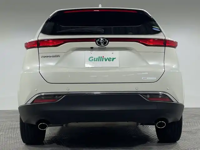 トヨタ ハリアー Z 神奈川県 2020(令2)年 2.9万km ホワイトパールクリスタルシャイン 純正12.3型ディスプレイオーディオ/AM FM フルセグ Bluetooth Miracast USB AUX/パノラマミックビューモニター/JBLプレミアムサウンド/レーントレーシングアラート/プリクラッシュセーフティ/ブラインドスポットモニター/クリアランスソナー/リヤクロストラフィックアラート/ヘッドアップディスプレイ/ロードサインアシスト/デジタルインナーミラー/ハーフレザーシート/運転席パワーシート/パワーバックドア/ステアリングリモコン/ビルトインETC2.0/前後ドライブレコーダー/純正フロアマット/純正19インチアルミホイル/LEDヘッドライト/オートライト/オートマチックハイビーム/スマートキー/スペアキー