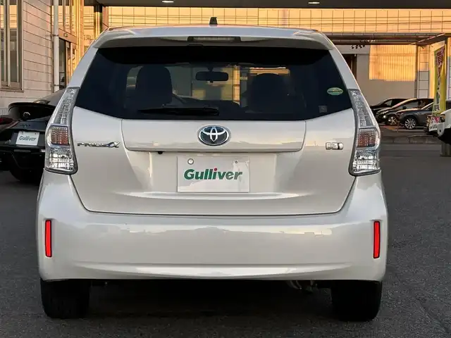 トヨタ プリウス α S 広島県 2012(平24)年 8.2万km ホワイトパールクリスタルシャイン 車検満了 令和9年10月/純正ナビ/（CD/TV/Bluetooth）/クリアランスソナー/ＥＴＣ/バックカメラ/HIDヘッドライト/フォグランプ/純正16インチAW/プッシュスタート/スペアキー/純正フロアマット/電格ミラー/ウインカーミラー