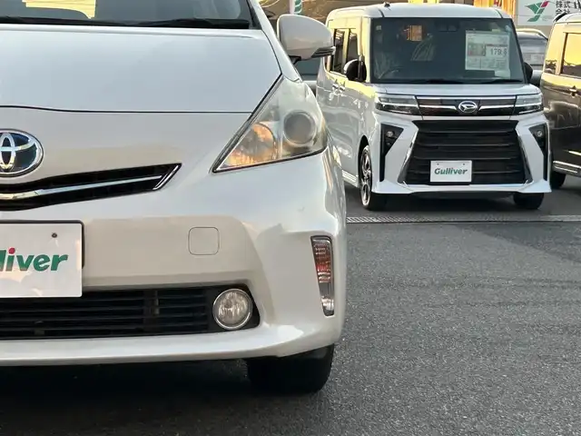 トヨタ プリウス α S 広島県 2012(平24)年 8.2万km ホワイトパールクリスタルシャイン 車検満了 令和9年10月/純正ナビ/（CD/TV/Bluetooth）/クリアランスソナー/ＥＴＣ/バックカメラ/HIDヘッドライト/フォグランプ/純正16インチAW/プッシュスタート/スペアキー/純正フロアマット/電格ミラー/ウインカーミラー