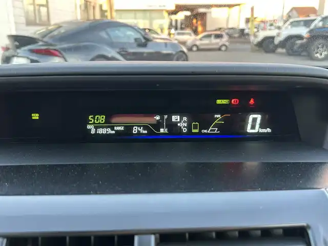 トヨタ プリウス α S 広島県 2012(平24)年 8.2万km ホワイトパールクリスタルシャイン 車検満了 令和9年10月/純正ナビ/（CD/TV/Bluetooth）/クリアランスソナー/ＥＴＣ/バックカメラ/HIDヘッドライト/フォグランプ/純正16インチAW/プッシュスタート/スペアキー/純正フロアマット/電格ミラー/ウインカーミラー