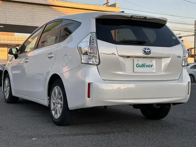 トヨタ プリウス α S 広島県 2012(平24)年 8.2万km ホワイトパールクリスタルシャイン 車検満了 令和9年10月/純正ナビ/（CD/TV/Bluetooth）/クリアランスソナー/ＥＴＣ/バックカメラ/HIDヘッドライト/フォグランプ/純正16インチAW/プッシュスタート/スペアキー/純正フロアマット/電格ミラー/ウインカーミラー