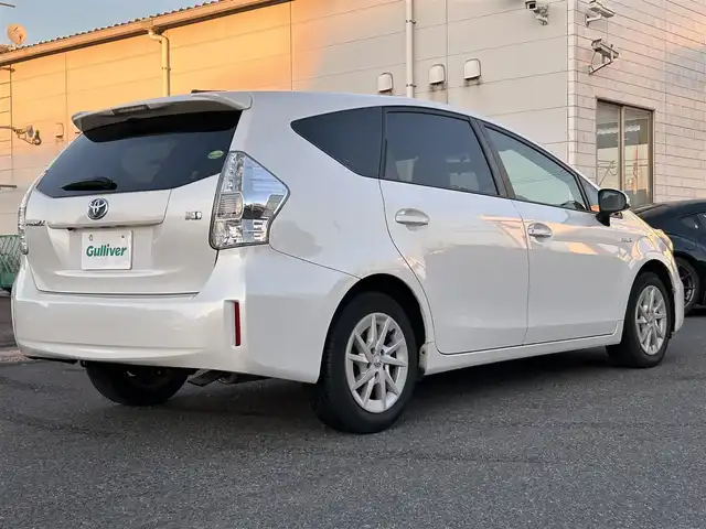 トヨタ プリウス α S 広島県 2012(平24)年 8.2万km ホワイトパールクリスタルシャイン 車検満了 令和9年10月/純正ナビ/（CD/TV/Bluetooth）/クリアランスソナー/ＥＴＣ/バックカメラ/HIDヘッドライト/フォグランプ/純正16インチAW/プッシュスタート/スペアキー/純正フロアマット/電格ミラー/ウインカーミラー