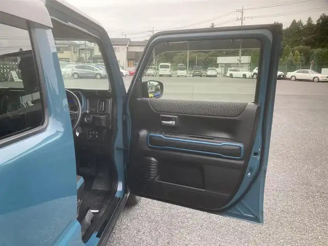 スズキ ハスラー HYBRID X ターボ 埼玉県 2020(令2)年 11.5万km デニムブルー ガンメタリック 2トーン (株)IDOMが運営する【じしゃロン鳩ヶ谷店】の自社ローン対象車両になります。こちらは現金ご利用時の価格です。自社ローンご希望の方は別途その旨お申付け下さい。/登録時114830km/ターボ車/純正ナビ/フルセグテレビ/全方位モニター/アイドリングストップ/デュアルカメラブレーキサポート/アダプティブクルーズコントロール/車線逸脱警告機能/車線逸脱抑制機能/プッシュスタート/ETC/ドライブレコーダー/純正15インチAW/前席シートヒーター/スマートキー/オートライト/ダブル/サイド/カーテンエアバッグ/パドルシフト/革巻きステアリング/前席背面ドリンクホルダー/助手席シートアンダーボックス