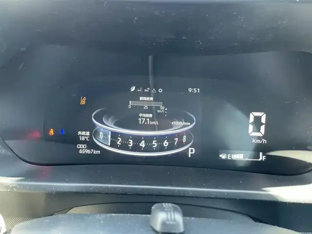 トヨタ ライズ Z 長崎県 2020(令2)年 6.6万km シャイニングホワイトパール ワンオーナー/純正メモリナビ/パノラミックビューモニター/トヨタセーフティセンス/レーンキープアシスト/レーダークルーズコントロール/ETC/前後ドライブレコーダー/前席シートヒーター/オートライト/LEDヘッドライト/ステアリングスイッチ/クリアランスソナー/スペアキー/スマートキー/新車保証書/取扱説明書
