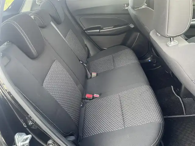 スズキ スイフト RSt 群馬県 2017(平29)年 9.3万km スーパーブラックパール 純正メモリナビ/TV/CD/DVD/Bluetooth/バックカメラ/全方位カメラ/ビルトインETC/クルーズコントロール/レーンキープアシスト/衝突軽減システム/HIDヘッドライト/盗難防止装置/バイザー/ウィンカーミラー/フォグ/純正フロアマット/純正アルミホイール