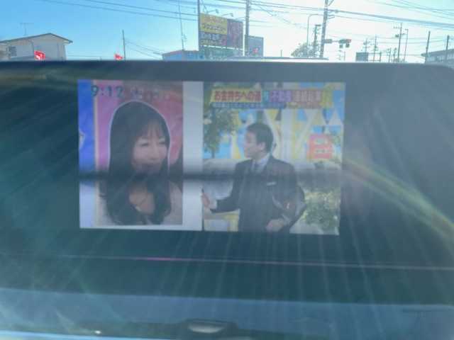 ＢＭＷ ５２３ｉ Mスポーツ 神奈川県 2018(平30)年 4.3万km アルピンホワイトⅢ 衝突軽減システム/レーンキープアシスト/アダプティブクルーズコントロール/前後コーナーセンサー/ブラインドスポットアシスト/パドルシフト/全方位カメラ/純正ナビ/（DVD/CD/FM/AM/BT/フルセグTV）/電動リアゲート/純正１９インチＡＷ/カーテンエアバッグ/サイドエアバッグ/LEDヘッドライト/フォグランプ/オートライト/レザーシート/パワーシート/エアシート