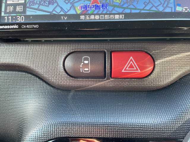 トヨタ スペイド G 埼玉県 2013(平25)年 10.9万km スーパーレッドⅤ ・4WD/・社外ナビ（TV/BT/USB）/・フルセグテレビ/・バックカメラ/・運転席シートヒーター/・ETC/・ステアリングスイッチ/・横滑り防止装置/・オートライト/・HIDヘッドライト/・ハロゲンフォグライト/・ドアバイザー/・純正フロアマット/・プッシュスタート/・スマートキー/・スペアキー×１/・取扱説明書