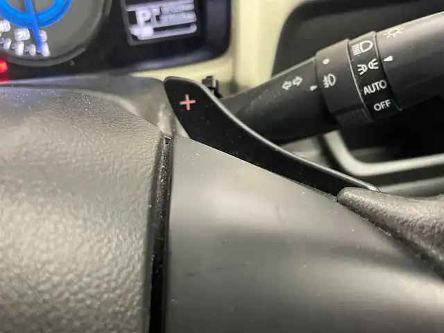 スズキ クロスビー HYBRID MX 埼玉県 2019(平31)年 3.7万km ピュアホワイトP 社外８インチナビ　全方位モニター　ビルトインＥＴＣ　シートヒーター　パドルシフト　純正アルミ　ＬＥＤヘッドライト　スマートキー　オートライト　ＣＤ　ＤＶＤ　Ｂｌｕｅｔｏｏｔｈ　地デジフルセグＴＶ