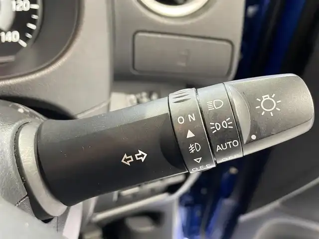 日産 デイズ ルークス ハイウェイスターX 沖縄県 2018(平30)年 3.4万km オーシャンブルーP (株)IDOMが運営する【じしゃロンコザ店】の自社ローン専用車両になりますこちらは現金またはオートローンご利用時の価格です。自社ローンご希望の方は別途その旨お申付け下さい/・純正ナビ/・Ｂｌｕｅｔｏｏｔｈ接続/・TV/・バックカメラ/・全方位カメラ/・片側パワースライドドア/・スマートキー/・プッシュスタート/・ドライブレコーダー/・コーナーセンサー/・純正アルミホイール/・オートライト