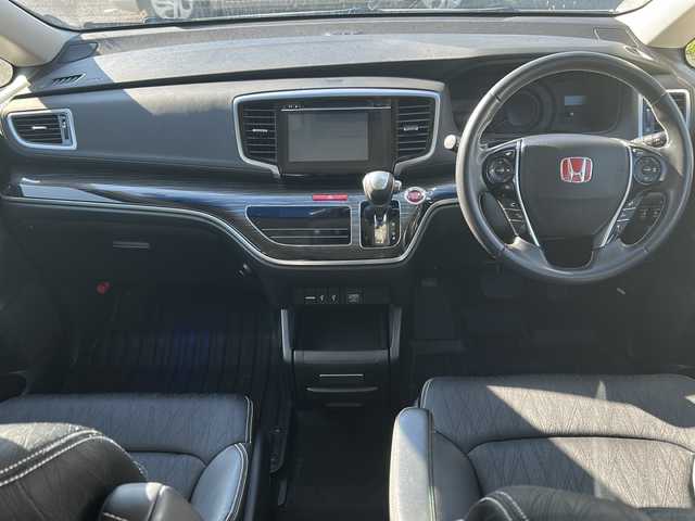 ホンダ オデッセイ アブソルート EX 長野県 2014(平26)年 10.2万km ホワイトオーキッドパール (株)IDOMが運営する【じしゃロン長野店】の自社ローン専用車両になります。こちらは現金またはオートローンご利用時の価格です。自社ローンご希望の方は別途その旨お申付け下さい/純正ナビ/Bluetooth/バックカメラ/全方位カメラ/純正ビルトインETC/フルセグテレビ/両側パワースライド/純正フロアマット/純正アルミホイール/LEDヘッドライト/フォグランプ/オートライト/CTBA/パドルシフト