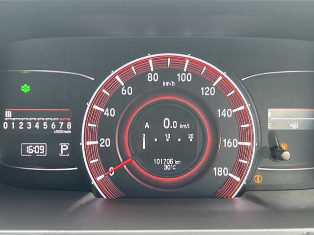 ホンダ オデッセイ アブソルート EX 長野県 2014(平26)年 10.2万km ホワイトオーキッドパール (株)IDOMが運営する【じしゃロン長野店】の自社ローン専用車両になります。こちらは現金またはオートローンご利用時の価格です。自社ローンご希望の方は別途その旨お申付け下さい/純正ナビ/Bluetooth/バックカメラ/全方位カメラ/純正ビルトインETC/フルセグテレビ/両側パワースライド/純正フロアマット/純正アルミホイール/LEDヘッドライト/フォグランプ/オートライト/CTBA/パドルシフト