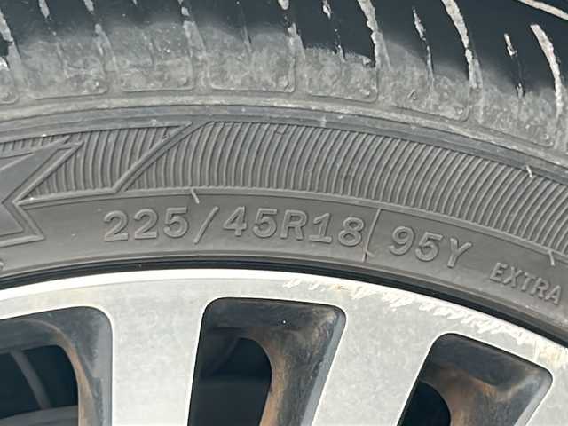 ホンダ オデッセイ アブソルート EX 長野県 2014(平26)年 10.2万km ホワイトオーキッドパール (株)IDOMが運営する【じしゃロン長野店】の自社ローン専用車両になります。こちらは現金またはオートローンご利用時の価格です。自社ローンご希望の方は別途その旨お申付け下さい/純正ナビ/Bluetooth/バックカメラ/全方位カメラ/純正ビルトインETC/フルセグテレビ/両側パワースライド/純正フロアマット/純正アルミホイール/LEDヘッドライト/フォグランプ/オートライト/CTBA/パドルシフト