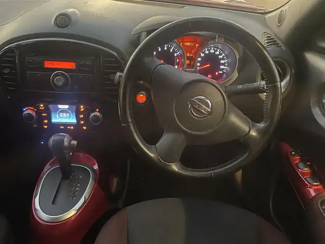 日産 ジューク 15RS タイプV 香川県 2011(平23)年 14.2万km ラディアントレッド 純正オーディオ/オートライト/ワンオーナー/スマートキー/電格ミラー/１７インチAW