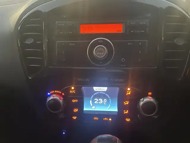 日産 ジューク 15RS タイプV 香川県 2011(平23)年 14.2万km ラディアントレッド 純正オーディオ/オートライト/ワンオーナー/スマートキー/電格ミラー/１７インチAW