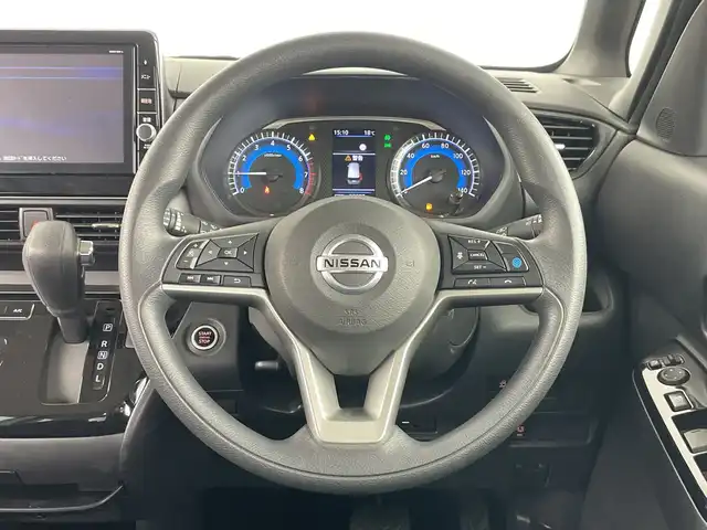 日産 ルークス HWS X プロパイロットED 愛知県 2020(令2)年 3.1万km ホワイトパール 禁煙車/純正9インチーナビ/（ＤＶＤ/ＣＤ/フルセグTV/Bluetooth/ＦＭ/ＡＭ）/全方位カメラ/プロパイロット/衝突軽減ブレーキ/レーンキープアシスト/レーダークルーズコントロール/オートマチックハイビーム/クリアランスソナー/ETC/ドライブレコーダー/両側パワースライドドア/純正14インチアルミホイール/LEDヘッドライト/フロントフォグランプ/オートライト/スマートキー/スペアキー1本/プッシュスタート/純正フロアマット/電動格納ミラー/横滑り防止装置/ベンチシート