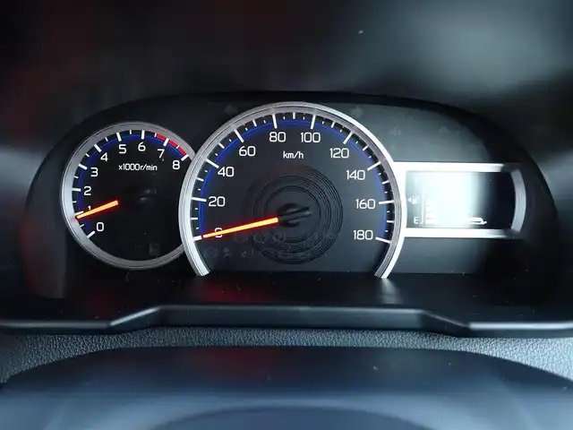 トヨタ ルーミー カスタムG－T 千葉県 2025(令7)年 0.1千km ブラックマイカメタリック/パールホワイト2トーン 【登録済未使用車】/【ブラック&パールホワイト３（X99）】/コンフォートパッケージ/純正9インチディスプレイオーディオ/・フルセグTV/Bluetooth/パノラミックビューモニター/バックカメラ/両側パワースライドドア/プッシュスタート/スマートキー2本/前席シートヒーター/スマートアシスト/・衝突警報機能/・衝突回避支援ブレーキ機能/・ブレーキ制御付誤発進抑制機能/・車線逸脱警報機能/・路側逸脱警報機能/・先行車発進お知らせ機能/・標識認識機能/・アダプティブクルーズコントロール/純正15インチAW/LEDヘッドライト/フォグライト/取扱説明書/保証書/