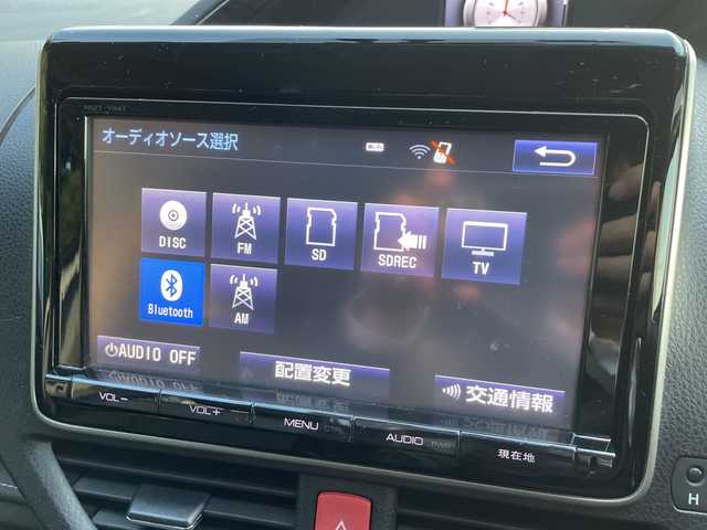 トヨタ エスクァイア ハイブリッド 茨城県 2015(平27)年 14.8万km ホワイトパールクリスタルシャイン ワンオーナー/純正SDナビ/FM/AM/CD/DVD/SD/フルセグTV/Bluetooth接続/レザーシート/アラウンドビューモニター/ALPINE製フリップダウンモニター/TRDエアロパーツ/両側電動スライドドア/シートヒーター（D＋N席）/ワイヤレス充電器/ドライブレコーダー/ビルトインETC/保証書/取扱説明書