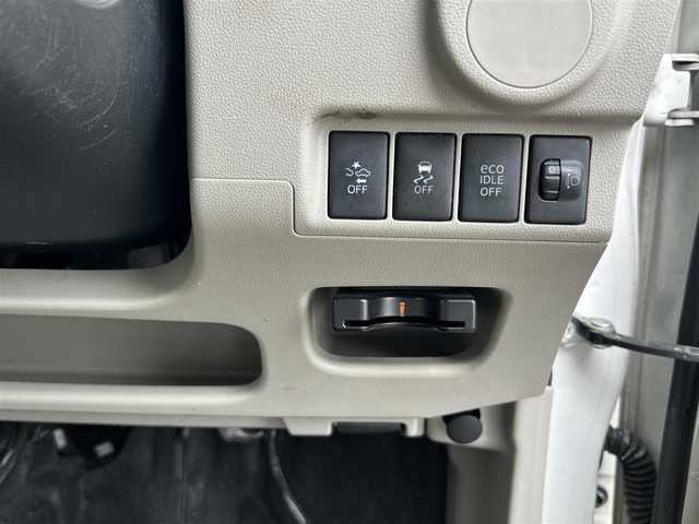 ダイハツ ムーヴ L SAⅡ 福島県 2015(平27)年 8.5万km ホワイト Ｃｌａｒｉｏｎ：ＳＤナビ/・Ｂｌｕｅｔｏｏｔｈ/・ＣＤ/・ＤＶＤ/・ＦＭ・ＡＭ/衝突軽減ブレーダー/ドライブレコーダー/ＥＴＣ/純正フロアマット/ドアバイザー/横滑り防止/アイドリングストップ/電動格納ミラー