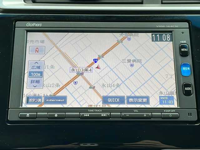 ホンダ フィット ハイブリット Fパッケージ 道北・旭川 2016(平28)年 4.2万km アラバスターシルバーメタリック /４WD//禁煙車//純正ナビ//ＣＤ・ＳＤ・ＢＴ・ワンセグＴＶ//バックカメラ//スマートキー//ワイパーデアイサー//ミラーヒーター//ETC//純正フロアマット//ドアバイザー//横滑り防止機能//ABS//盗難防止装置//スペアキー１