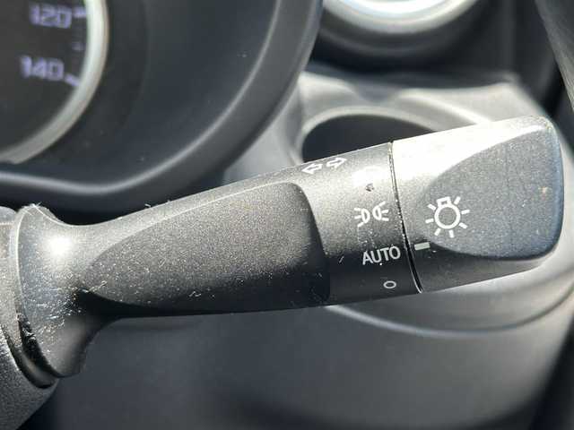ダイハツ キャスト アクティバ X リミテッド SAⅢ 愛媛県 2018(平30)年 2.7万km ファイアークォーツレッドM 純正ナビ/オートハイビーム/シートヒーター/オートライト/LEDライト/コーナーセンサー/純正15AW/スペアキー/社外フロアマット/レーンキープアシスト/ETC/横滑り防止装置/ABS/パワーステアリング/パワーウインドウ/アイドリングストップ