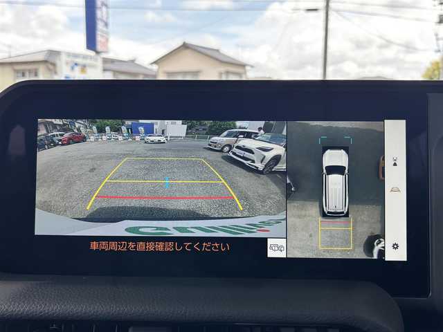 トヨタ ランドクルーザー ２５０ VX 熊本県 2025(令7)年 0.1万km未満 プラチナホワイトパールマイカ ワンオーナー/サンルーフ/4WD/純正ディスプレイオーディオ（ナビ機能付き）/【フルセグTV/Bluetooth/Miracast/HDMI/ラジオ】/パノラミックビューモニター/デジタルインナーミラー/トヨタチームメイト/レーダークルーズコントロール/レーンディパーチャーアラート/ブラインドスポットモニター/プリクラッシュセーフティ/プロアクティブドライビングアシスト/クリアランスソナー/パーキングサポートブレーキ/リヤクロストラフィックアラート/後方車両接近告知/リヤカメラディテクション/安心降車アシスト/周辺車両接近時サポート/ロードサインアシスト/パワーバックドア/黒革シート/運転席パワーシート/前席エアーシート/シートヒーター/ルーフレール/純正18インチAW/ビルトインETC2.0/オートライト/オートハイビーム/LEDヘッドライト/前後フォグランプ/純正フロアマット/保証書