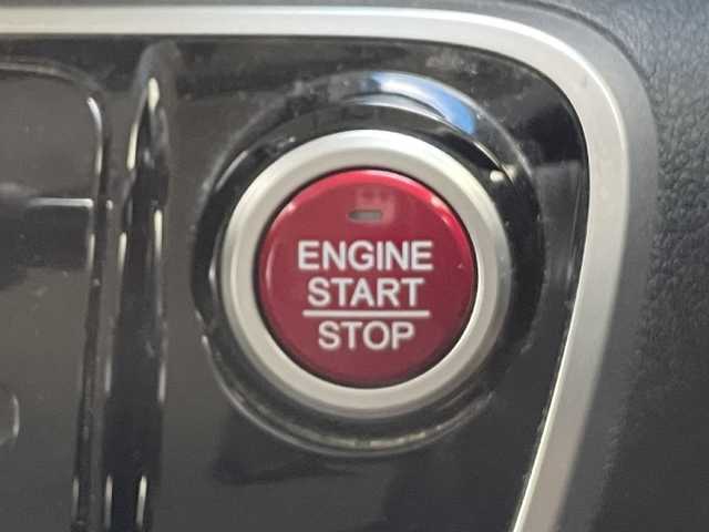 ホンダ Ｎ ＢＯＸ カスタム G Lパッケージ 滋賀県 2015(平27)年 4.9万km ポリッシュドメタルメタリック 両側パワースライドドア/社外7インチナビ【VXM-152VFi】/（AM/FM/CD/DVD/ワンセグ/Bluetooth/USB）/ドライブレコーダー/バックカメラ/ホンダセンシング/・プリクラッシュブレーキアシスト/・ヒルスタート（坂道発進）アシスト/・TCS（トラクションコントロールシステム）/・VDC（ビークルダイナミクスコントロール）/・ABS（アンチロックブレーキシステム）/・バックビューモニター/・盗難防止アラーム	/電動格納ミラー/アイドリングストップ/ステアリングスイッチ/オートライト/キセノンヘッドライト/フロントフォグ/フルオートエアコン/シガーソケット/プッシュスタート/スマートキー/純正フロアマット/純正ドアバイザー