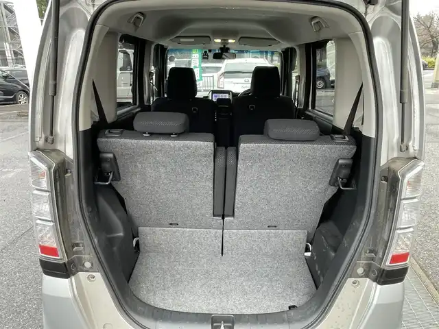 ホンダ Ｎ ＢＯＸ G SSパッケージ 千葉県 2015(平27)年 6.2万km カトラリーシルバーM 純正ナビ【ワンセグ、BT、DVD、CD】/前席シートヒーター/純正14インチアルミホイール/ETC/バックカメラ/両側パワースライドドア/オートライト/ステアリングスイッチ/プッシュスタート/アイドリングストップ/純正フロアマット/取説・ナビ説/スマートキー×２