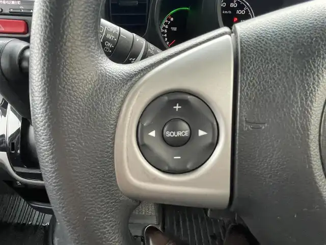 ホンダ Ｎ ＢＯＸ G SSパッケージ 千葉県 2015(平27)年 6.2万km カトラリーシルバーM 純正ナビ【ワンセグ、BT、DVD、CD】/前席シートヒーター/純正14インチアルミホイール/ETC/バックカメラ/両側パワースライドドア/オートライト/ステアリングスイッチ/プッシュスタート/アイドリングストップ/純正フロアマット/取説・ナビ説/スマートキー×２