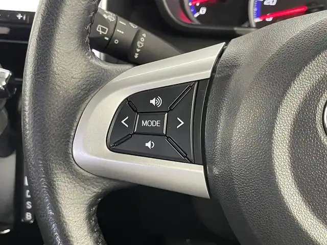 トヨタ タンク カスタムG 埼玉県 2019(平31)年 5.1万km ブラックマイカメタリック スマートアシスト３　ＡＬＰＩＮＥ８インチナビ　バックカメラ　ＥＴＣ　ドライブレコーダー　クルーズコントロール　シートヒーター　ＨＤＭＩ　スマートキー　オートハイビーム　ＬＥＤヘッドライト　地デジＴＶ