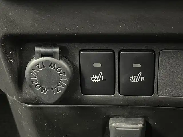 トヨタ タンク カスタムG 埼玉県 2019(平31)年 5.1万km ブラックマイカメタリック スマートアシスト３　ＡＬＰＩＮＥ８インチナビ　バックカメラ　ＥＴＣ　ドライブレコーダー　クルーズコントロール　シートヒーター　ＨＤＭＩ　スマートキー　オートハイビーム　ＬＥＤヘッドライト　地デジＴＶ