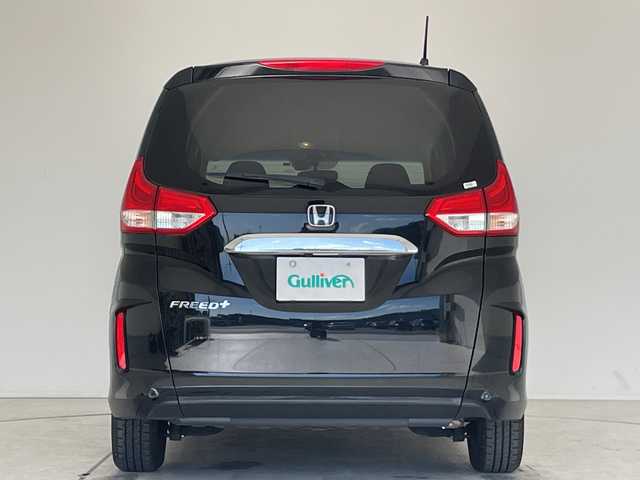 ホンダ フリード＋ G ホンダセンシング 愛知県 2022(令4)年 4万km クリスタルブラックパール ホンダセンシング　/社外ナビ　/両側電動　/レーダークルコン　/バックカメラ　/コーナーセンサー　/ＥＴＣ　/ＬＥＤヘッド　/レーンキープアシスト　/フルセグＴＶ　/ＣＤ　/ＤＶＤ　/Ｂｌｕｅｔｏｏｔｈ　/プッシュスタート/ステアリングスイッチ/スマートキー