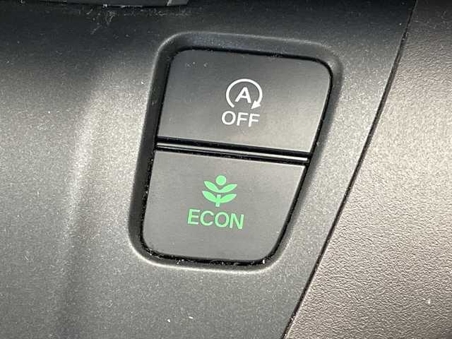 ホンダ フリード＋ G ホンダセンシング 愛知県 2022(令4)年 4万km クリスタルブラックパール ホンダセンシング　/社外ナビ　/両側電動　/レーダークルコン　/バックカメラ　/コーナーセンサー　/ＥＴＣ　/ＬＥＤヘッド　/レーンキープアシスト　/フルセグＴＶ　/ＣＤ　/ＤＶＤ　/Ｂｌｕｅｔｏｏｔｈ　/プッシュスタート/ステアリングスイッチ/スマートキー