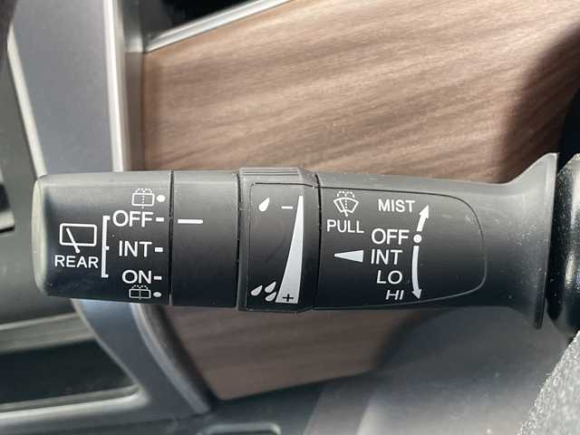 ホンダ フリード＋ G ホンダセンシング 愛知県 2022(令4)年 4万km クリスタルブラックパール ホンダセンシング　/社外ナビ　/両側電動　/レーダークルコン　/バックカメラ　/コーナーセンサー　/ＥＴＣ　/ＬＥＤヘッド　/レーンキープアシスト　/フルセグＴＶ　/ＣＤ　/ＤＶＤ　/Ｂｌｕｅｔｏｏｔｈ　/プッシュスタート/ステアリングスイッチ/スマートキー