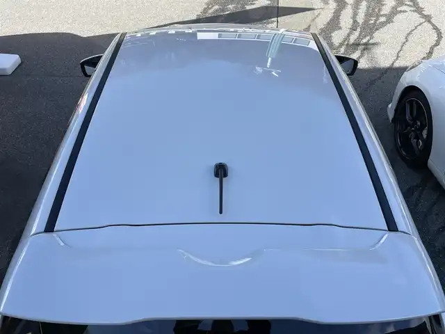 スバル インプレッサ スポーツ 1．6i－S 岐阜県 2015(平27)年 14.5万km クリスタルホワイトP ワンオーナー/4WD/SDナビ/【Bluetooth．CD.DVD.AM/FM．USB】/ハーフレザーシート/純正フロアマット/バックカメラ/ETC/横滑り防止装置/ウィンカーミラー/ドアバイザー/キセノンヘッドライト/フォグライト/スマートキー/積み込みサマータイヤ/保証書/取扱説明書/スペアキー