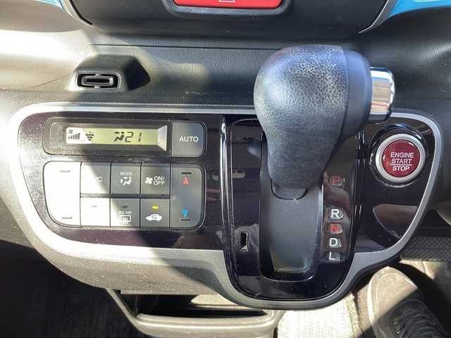 ホンダ Ｎ ＢＯＸ 2トーン SSパッケージ 山口県 2014(平26)年 6.3万km イノセントブルーメタリック ワンオーナー/禁煙車/ドライブレコーダー/スマートキー/プッシュスタート/ETC/ストラーダメモリナビ/(DTV/BT/DVD/ラジオ)/バックカメラ/両側パワースライドドア/ドアバイザー/純正アルミホイール/純正フロアマット/横滑り防止装置/スペアキー/ドアバイザー/CTBA(シティブレーキアシストシステム)/保証書/取扱説明書/記録簿