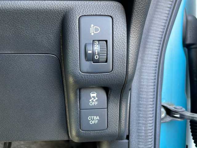 ホンダ Ｎ ＢＯＸ 2トーン SSパッケージ 山口県 2014(平26)年 6.3万km イノセントブルーメタリック ワンオーナー/禁煙車/ドライブレコーダー/スマートキー/プッシュスタート/ETC/ストラーダメモリナビ/(DTV/BT/DVD/ラジオ)/バックカメラ/両側パワースライドドア/ドアバイザー/純正アルミホイール/純正フロアマット/横滑り防止装置/スペアキー/ドアバイザー/CTBA(シティブレーキアシストシステム)/保証書/取扱説明書/記録簿