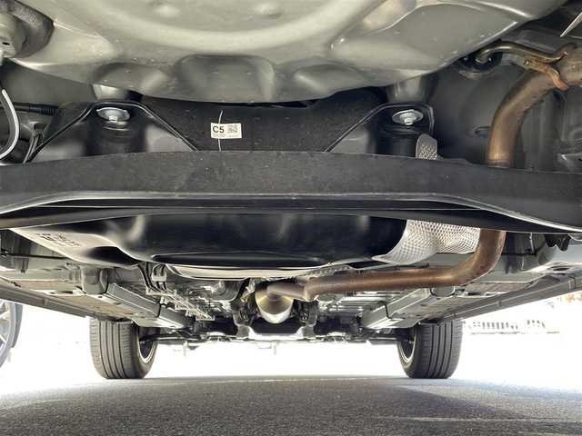 トヨタ ヤリスクロス Z アドベンチャー 岐阜県 2023(令5)年 1.3万km ブラックマイカ 純正ディスプレイオーディオ/AM FM BT TV/バックカメラ/ハーフレザー/前席パワーシート/前席シートヒーター/電動リアゲート/ステアリングヒーター/純正フロアマット/オートライト/エンジンスターター/ウインカーミラー/フォグライト