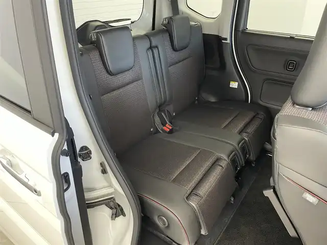 スズキ スペーシア カスタム HYBRID XS ターボ 埼玉県 2024(令6)年 0.9万km ピュアホワイトP 純正９インチディスプレイオーディ　全方位モニター　ＨＵＤ　ビルトインＥＴＣ　セーフティサポート　アダプティブクルーズコントロール　シートヒーター　ＨＤＭＩ　オートハイビーム　ＬＥＤヘッドライト　地デジ