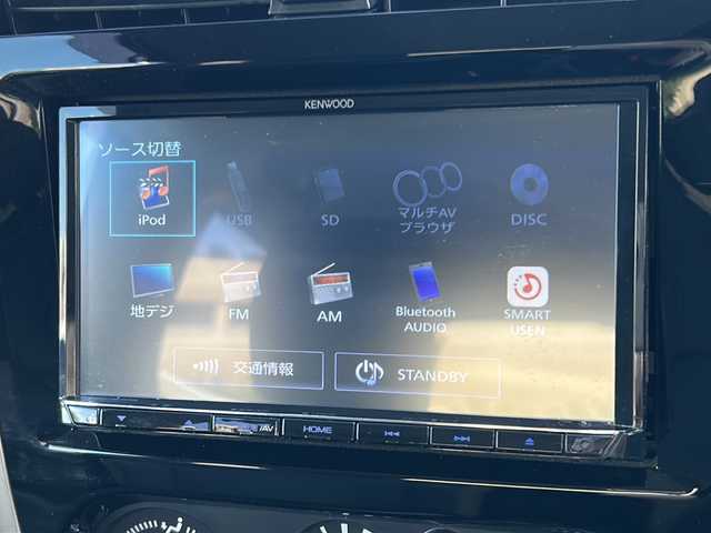 スズキ ジムニー ランドベンチャー 沖縄県 2016(平28)年 5.3万km クールカーキPM 社外ナビ/（ＡＭ／ＦＭ／ＣＤ／ＤＶＤ／ＢＴ）　/フルセグＴＶ　/純正１６インチアルミホイール　/リモコンキー　/ＬＥＤヘッドライト　/ＥＴＣ　/ハーフレザーシート　/シートヒーター　/純正フロアマット　/横滑り防止装置