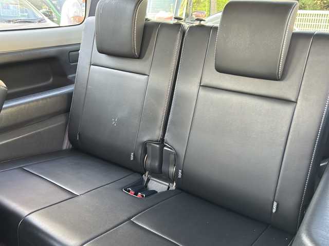 スズキ ジムニー ランドベンチャー 沖縄県 2016(平28)年 5.3万km クールカーキPM 社外ナビ/（ＡＭ／ＦＭ／ＣＤ／ＤＶＤ／ＢＴ）　/フルセグＴＶ　/純正１６インチアルミホイール　/リモコンキー　/ＬＥＤヘッドライト　/ＥＴＣ　/ハーフレザーシート　/シートヒーター　/純正フロアマット　/横滑り防止装置