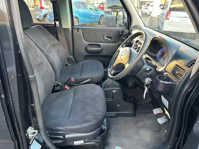 ホンダ バモス G 静岡県 2013(平25)年 14.1万km 黒