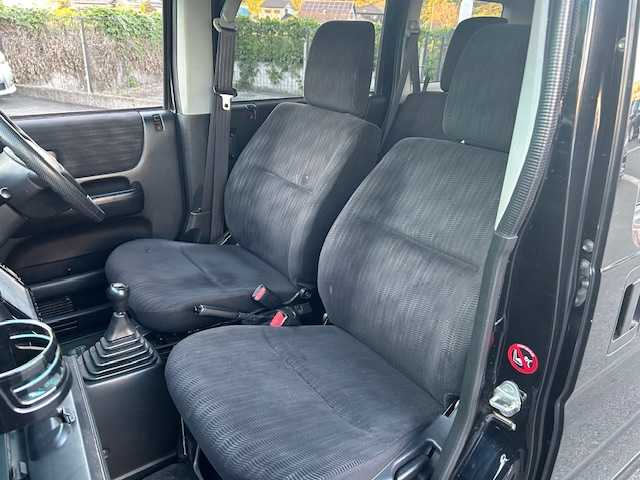 ホンダ バモス G 静岡県 2013(平25)年 14.1万km 黒