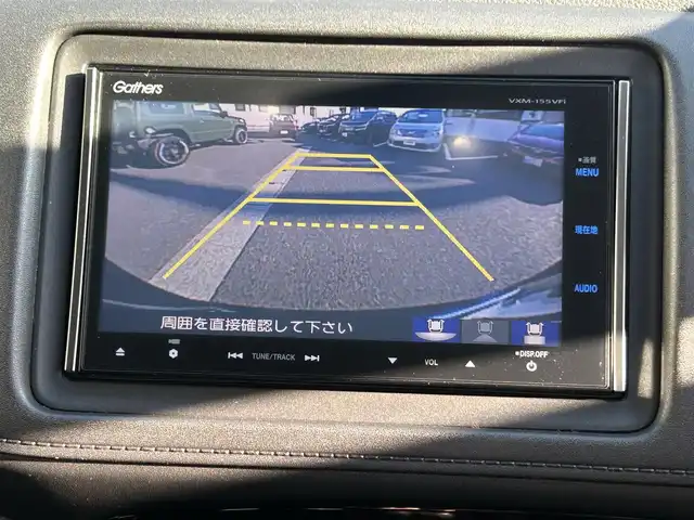 ホンダ ヴェゼル ハイブリッド Z 岡山県 2015(平27)年 4.6万km クリスタルブラックパール 登録時走行距離45112km/純正SDナビ(CD&DVD&USB&BT)/バックカメラ/ETC/フルセグTV/プッシュスタート/スマートキー/クルーズコントロール/衝突軽減システム/保証書/取扱説明書