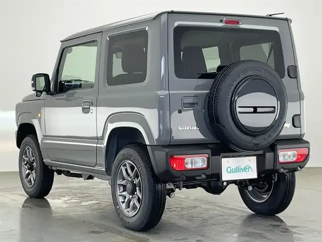 スズキ ジムニー XC 愛知県 2025(令7)年 0.1万km未満 ミディアムグレー 届出済未使用車　シートヒーター　クルーズコントロール　スズキセーフティサポート　衝突軽減装置　ＬＥＤヘッドライト　オートライト　フォグランプ　車線逸脱警報　背面タイヤ　リヤパーキングセンサー　禁煙車
