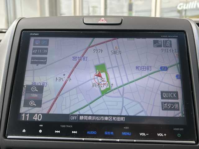 ホンダ フリード G ホンダセンシング 静岡県 2018(平30)年 1.8万km コバルトブルーパール 純正9インチナビ/・CD/DVD/・FM/AM/・フルセグTV/・Music Rack/・SD/・Bluetooth/ホンダセンシング/●衝突軽減ブレーキ〈CMBS〉/●誤発進抑制機能/●ACC〈アダプティブ・クルーズ・コントロール〉/●LKAS〈車線維持支援システム〉/●歩行者事故低減ステアリング/●路外逸脱抑制機能/●先行車発進お知らせ機能/●標識認識機能/主要装備/・両側パワースライドドア　/・レーダークルコン/・ＥＴＣ/・ＬＥＤヘッドライト/・ハーフレザーシート/・レーンキープ/・横滑り防止装置/・純正１５インチアルミ/・本革巻ステアリング/・アイドリングストップ