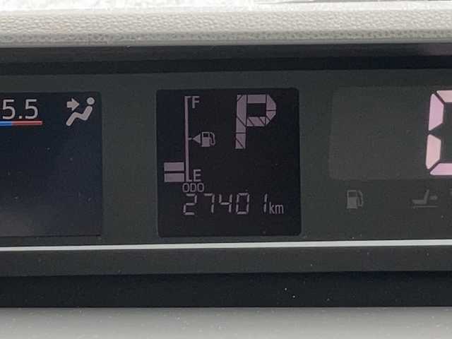 ダイハツ タント カスタム RS 佐賀県 2019(令1)年 2.8万km シャイニングホワイトパール 純正9インチナビ/パノラマミックビューモニター/バックカメラ/プリクラッシュセーフティ/レーンディパーチャーアラート/オートハイビーム/アダプティブクルーズコントロール/コーナーセンサー/両側パワースライドドア/ビルトインETC/運転席ロングスライドシート/ステアリングリモコン/レザーステアリング/アイドリングストップ/プッシュスタート/スマートキー/LEDヘッドライト/フォグライト/純正アルミホイール