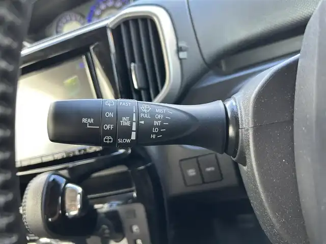 スズキ ソリオ バンディット HV MV 宮城県 2021(令3)年 4.5万km プレミアムシルバーメタリック パワースライドドア（運転席側）/全方位モニター用カメラパッケージ/・フロント/サイド/バックカメラ/・ステアリングスイッチ/・USBソケット/＝＝＝/セーフティサポート/・デュアルカメラブレーキサポート/・後退時ブレーキサポート/・誤発進抑制機能/・後方誤発進抑制機能/・車線逸脱警報機能/・ふらつき警報機能/・先行車発進お知らせ機能/・ハイビームアシスト/・アダプティブクルーズコントロール/リアパーキングセンサー/純正8インチナビ（CN-RZ865）/・CD/DVD/・Bluetooth/・フルセグTV/ビルトインETC/両側パワースライドドア/運転席シートヒーター/革巻きステアリング/パドルシフト/LEDヘッドランプ/フォグランプ/オートライト/スマートキー＆プッシュスタート/電動格納ミラー/純正15インチアルミホイール/純正フロアマット/純正ドアバイザー/W/サイド/カーテンエアバッグ