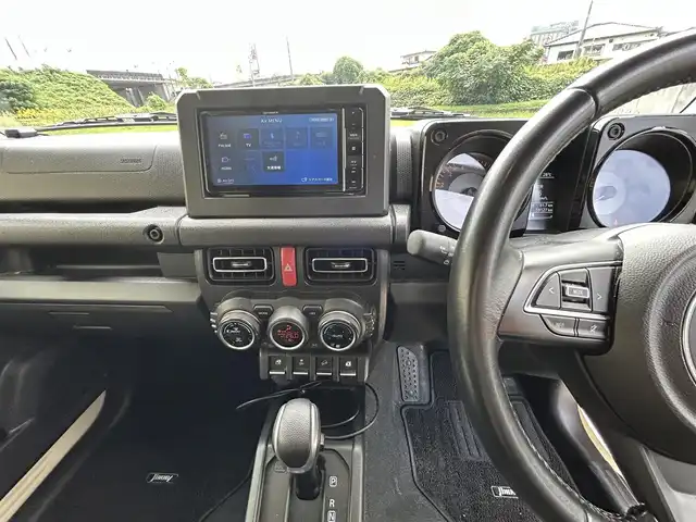 スズキ ジムニー XC 長崎県 2021(令3)年 6万km シフォンアイボリーM ワンオーナー/社外メモリナビ/（Bluetooth/フルセグ）/バックカメラ/衝突軽減システム/レーンアシスト/クルーズコントロール/ETC/シートヒーター/前後ドライブレコーダー/ステアリングスイッチ/マッドガード/純正16インチAW