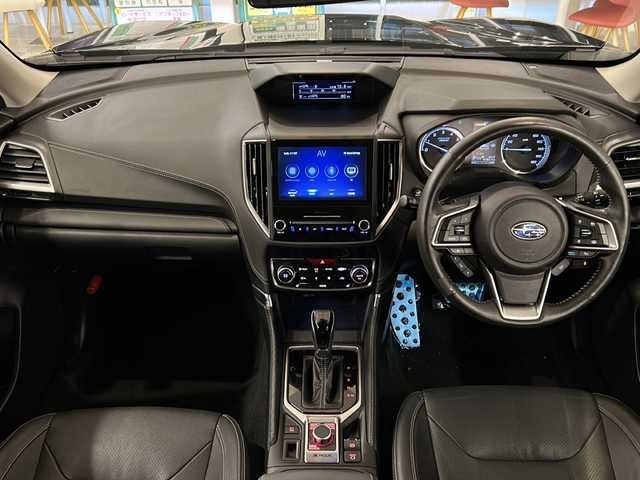 スバル フォレスター ハイブリッド アドバンス 岐阜県 2020(令2)年 4.8万km クリスタルブラックシリカ ４WD/純正ＯＰナビ/ＤＩＡＴＯＮＥサウンド/バック／サイドカメラ/フルセグ視聴/Bluetooth/アイサイト/レーダークルーズコントロール/ドライブレコーダー/レザーシート/シートヒーター/前席パワーシート/ブラインドスポットモニター/パワーバックドア/ＬＥＤヘッドライト/プッシュスタート/スマートキー/スペアキー/コーナーセンサー/取扱説明書・記録簿